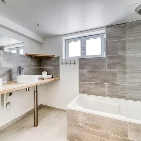 Дом отдыха Maison Jules - 12 Min Disneyland - 10 P *